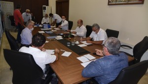 KEŞAN--Şehirlerarası Otobüs Terminali'nde bulunan iş yerlerinin kiralama ihalesi gerçekleştirildi