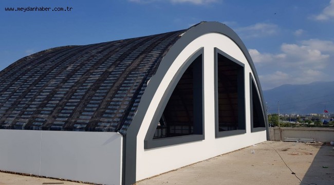 Kocaeli Büyükşehir İstasyon Camii için Kolları Sıvadı