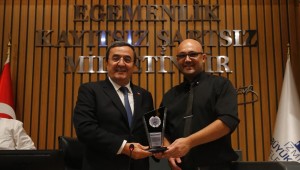 Konak'a iki ödül birden