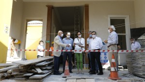 Konak'ta tarihi İstiklal İlkokulu için geri sayım