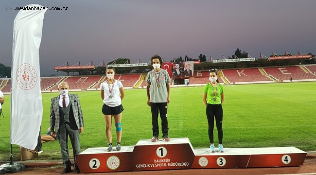 Madalya Avcısı Rahime 2 Turnuvadan 3 Madalyayla Döndü