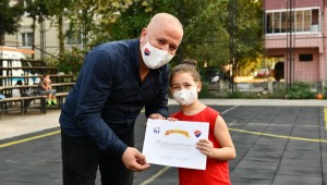 Minik basketbolcuların sertifika heyecanı