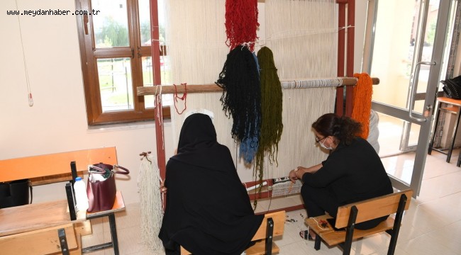 MUŞ BELEDİYESİ İŞKUR VE MEM İŞBİRLİĞİNDE HALI DOKUMA KURSU AÇILDI