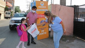 Okulları dezenfekte, öğrencilere hediye…