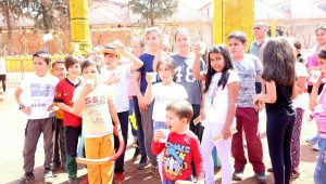 Tütüncü'den ilk teneffüs zilinde öğrencilere portakal suyu 