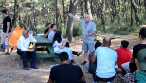 Usta oyuncular Bornova'da gençlerle buluştu