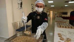 Yenimahalle'de Aşure Kazanları Kaynadı