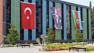 Aliağa'dan Azerbaycan'a Bayraklı Destek 