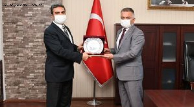 Antalya Vergi Dairesi Başkanlığı ve Defterdarlığına Vali Yazıcıdan Ziyaret