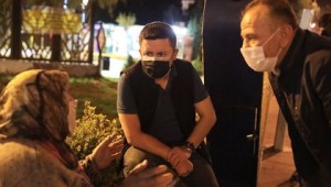 BAŞKAN ARI NECDET ERSAN PARKI'NDA VATANDAŞLARLA SOHBET ETTİ