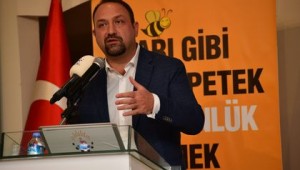 Başkan Gümrükçü'den belediye personeline 500 Gün Sunumu