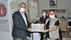 BELEDİYE BAŞKANI ULAŞ YURDAKUL'DAN TÜRK KADINLAR BİRLİĞİ MALKARA ŞUBESİNE ZİYARET