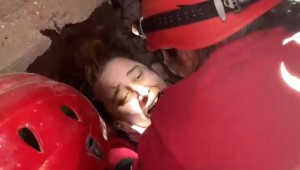 Buse Enkaz Altından Kurtarıldı !!