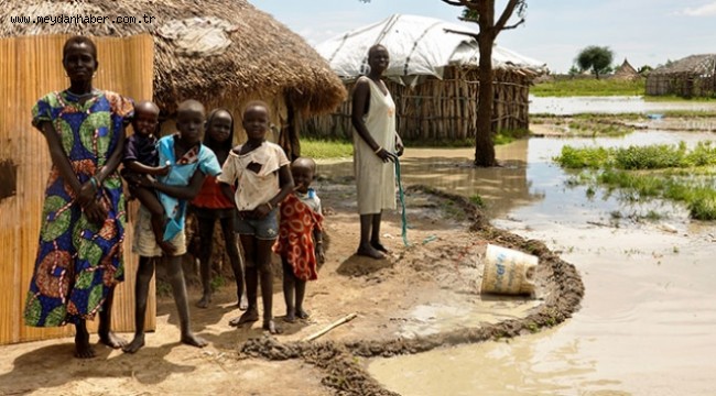 Doğu Afrika'da sel ve toprak kaymaları milyonlarca kişiyi etkiledi