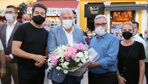 EFELER'İN YENİLENEN SOKAĞI HİZMETE AÇILDI!