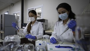 Ege Üniversitesi'nin aşı çalışmaları hayvan deneyleriyle sürüyor