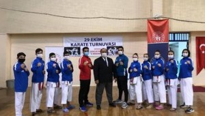 KARATE KATA TURNUVASI'NA SARAYKÖY DAMGASI