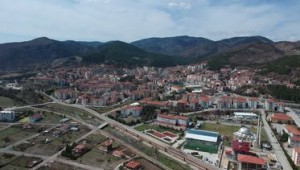 Kızılcahamam Belediyesi, Kızılcahamam'da tarımsal projeleri tek çatı altında toplamak ve çiftçiye destek olmak için Kırsal Hizmetler Müdürlüğü kurdu. ​​​​​​​