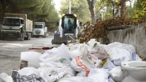 Konak'ta 7/24 molozla mücadele