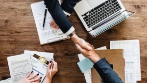 Müteahhitler ve Site Yönetimleri Emlakçılık Yapamayacak!