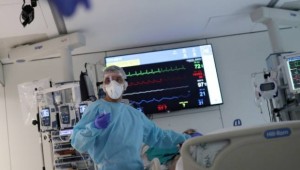 NASA, ekim ayı boyunca Mars'ın dünyaya en yakın konuma geleceği ve bu sayede geceleri dünyadan görüleceğini açıkladı. 