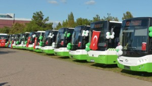 Toplu ulaşımda 'bayrağa saygı' uygulaması