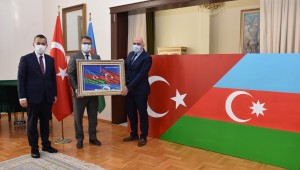 Azerbaycan Türkiye Büyükelçisi'ni Ziyaret Ettiler