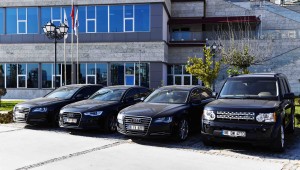 BÜYÜKŞEHİR'DEN LÜKS ARAÇ SATIŞI