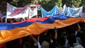 Ermenistan'da Paşinyan karşıtı protestolar devam ediyor