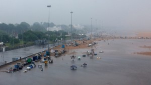 Hindistan'ı Nivar Kasırgası vurdu