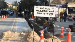 İSTANBUL CADDESİ'NDE ALT YAPI ÇALIŞMASI