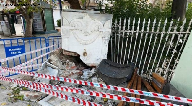 İstanbul'daki tarihi çeşme kazada zarar gördü