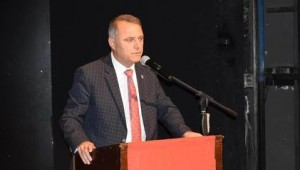 "KYK BORÇLARI SİLİNSİN GENÇLERİN ÖNÜ AÇILSIN!"