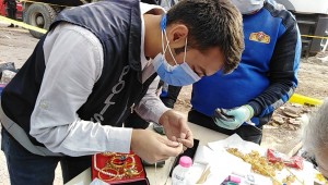 Manisa İtfaiyesindenİzmir'de İnsanlık Örneği