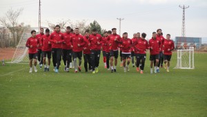 NEVŞEHİR BELEDİYESPOR BUCA´YA HAZIRLANIYOR