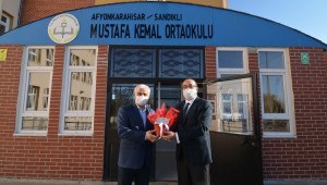 ÖĞRETMENLERİMİZE EN GÜZEL HEDİYE BAŞKAN MUSTAFA ÇÖL'DEN