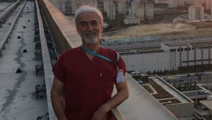 25 yıl sonra eğitimini tamamlayıp doktor oldu, koronavirüse yenik düştü