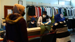 Bağcılar Belediyesi'nden bin 500 aileye kışlık giyim desteği