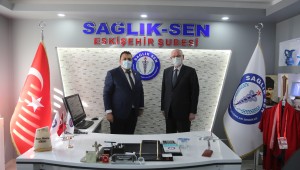 Başkan Kurt'tan sağlık emekçilerine teşekkür ziyareti