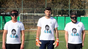 ENGELLİ SPORCULAR MESAJLARINI MARADONA'LI FORMAYLA VERDİLER
