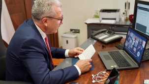 Rektör Budak, "Bitki sağlığı, biyoçeşitliliğin ve ekosistemin korunması açısından küresel önem taşıyor"