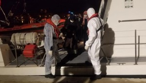 Yunanistan geri itti, 69 sığınmacıyı Türkiye kurtardı !!