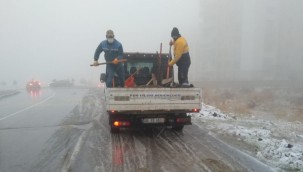 Buca Belediyesi'nden kar mesaisi