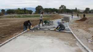 BURHANİYE "ÖZGÜRLÜK PARKI"NA KAVUŞUYOR