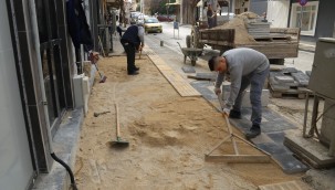 Turgutlu Belediyesi Arazi Yollarında Asfalt Hazırlık Çalışmasına Başladı