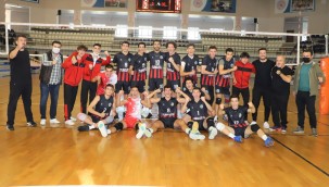 Turgutlu Belediyespor Erkek Voleybol Takımı Kütahya'dan Galibiyetle Dönd