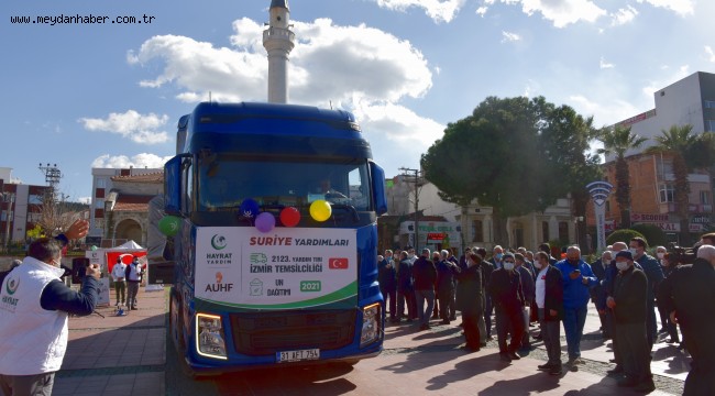 Aliağa'dan Suriye'ye 2 Tır Yardım Malzemesi Gönderildi