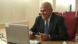 BAŞKAN ATAY'DAN OTİZMLİ ÇOCUKLARA VE EFELERLİ KADINLARA İNGİLİZCE EĞİTİMİ