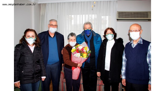 Başkan Eriş'ten Sevgililer Günü sürprizi