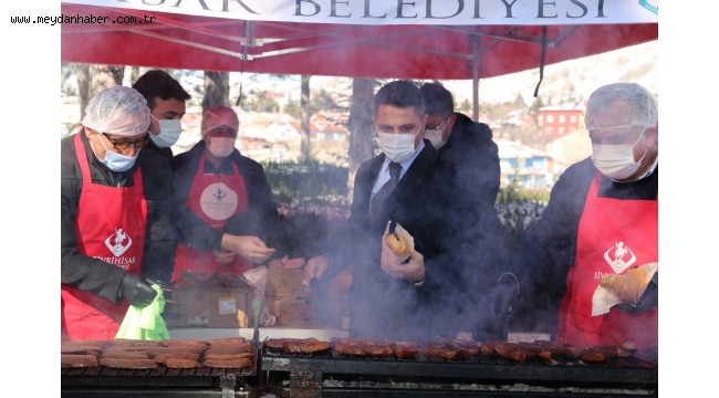 BAŞKAN YÜZÜGÜLLÜ'DEN ÖRNEK DAVRANIŞ